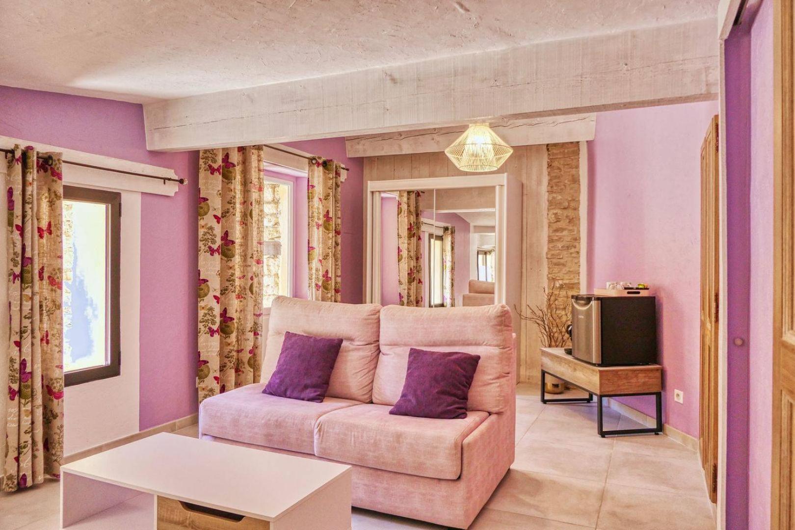 Le Hameau Fleur De Pierres , Chambre , Gite Et Table D'Hotes Murs  Екстер'єр фото