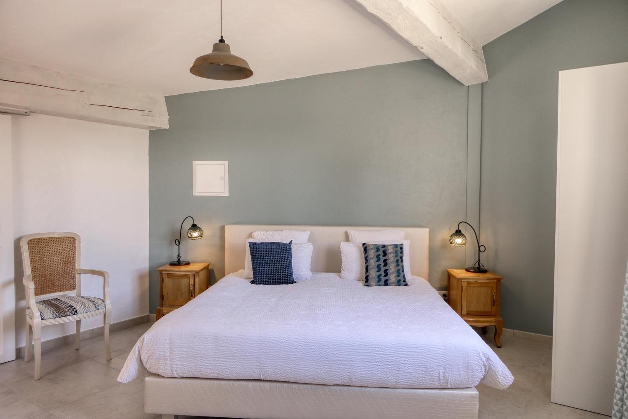 Le Hameau Fleur De Pierres , Chambre , Gite Et Table D'Hotes Murs  Екстер'єр фото